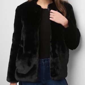GAP Full Fur Jacket in Black, Size Medium